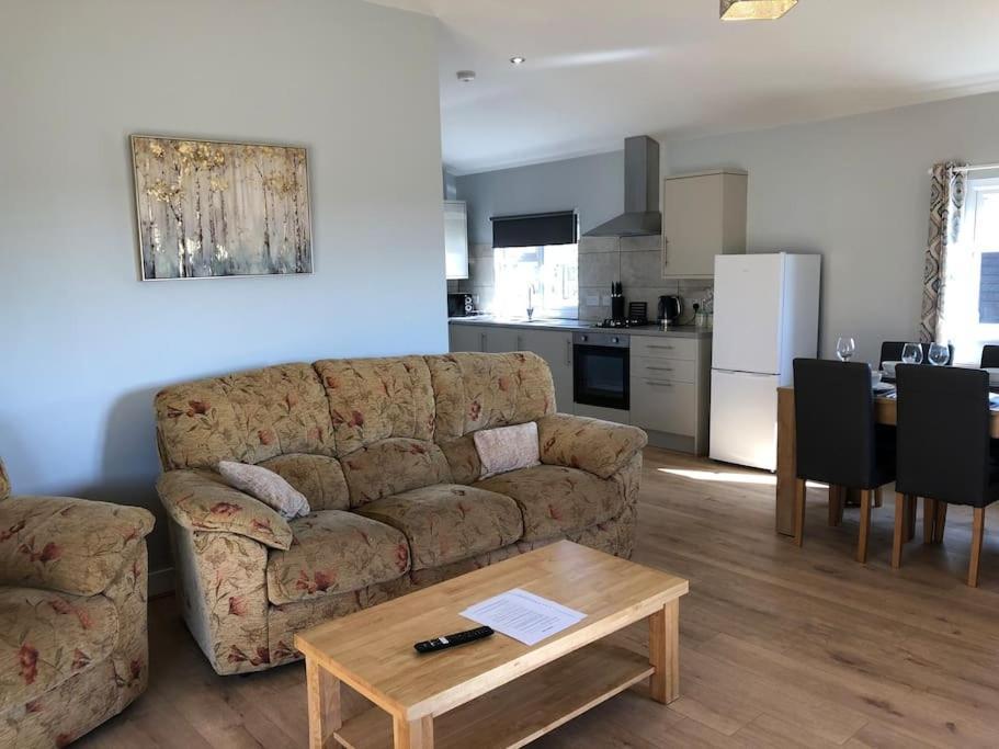 Lackford Nightjar Lodge - Adults Only מראה חיצוני תמונה